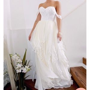 Wedding dress. Size 6